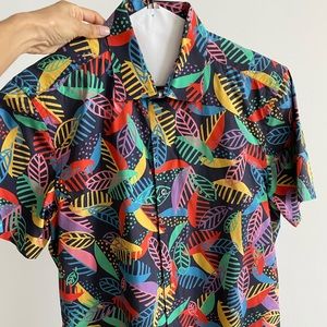 Bugatchi men shirt size M good condition, new $96, now 25